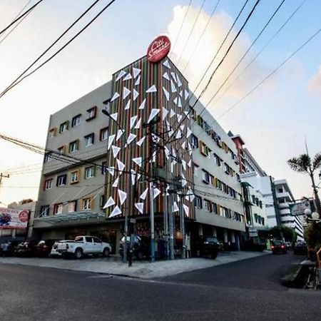 Citismart Hotel Pekanbaru Luaran gambar